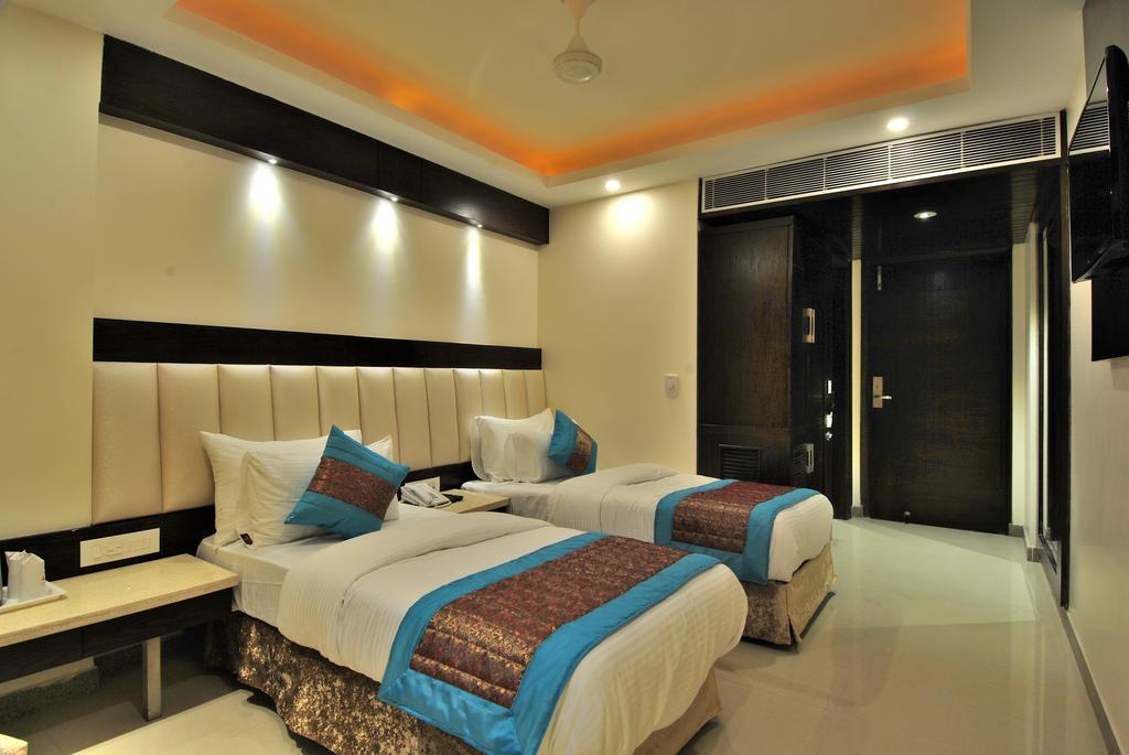 Sai Miracle - Luxury Living Hotel New Delhi Exterior photo