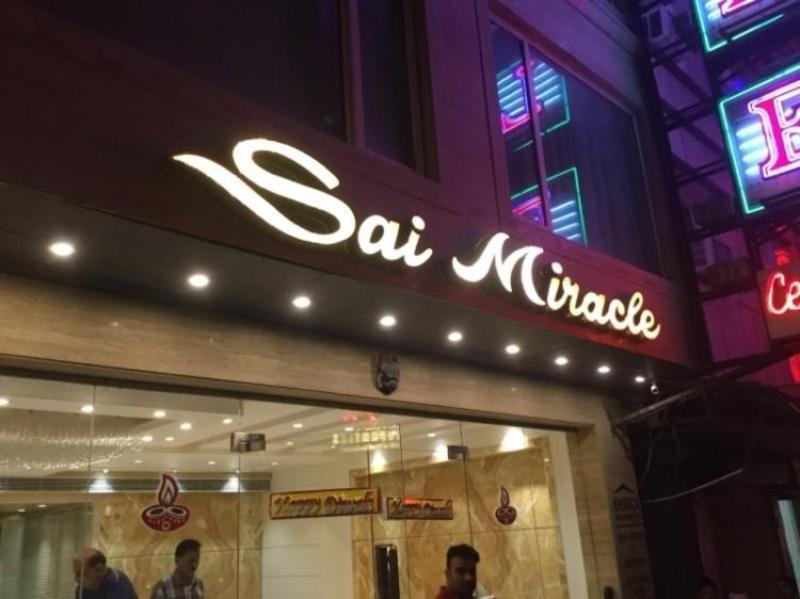 Sai Miracle - Luxury Living Hotel New Delhi Exterior photo