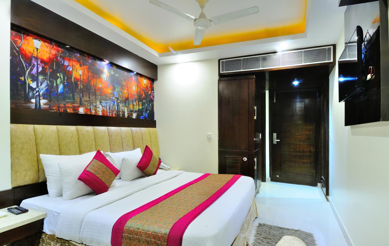 Sai Miracle - Luxury Living Hotel New Delhi Exterior photo