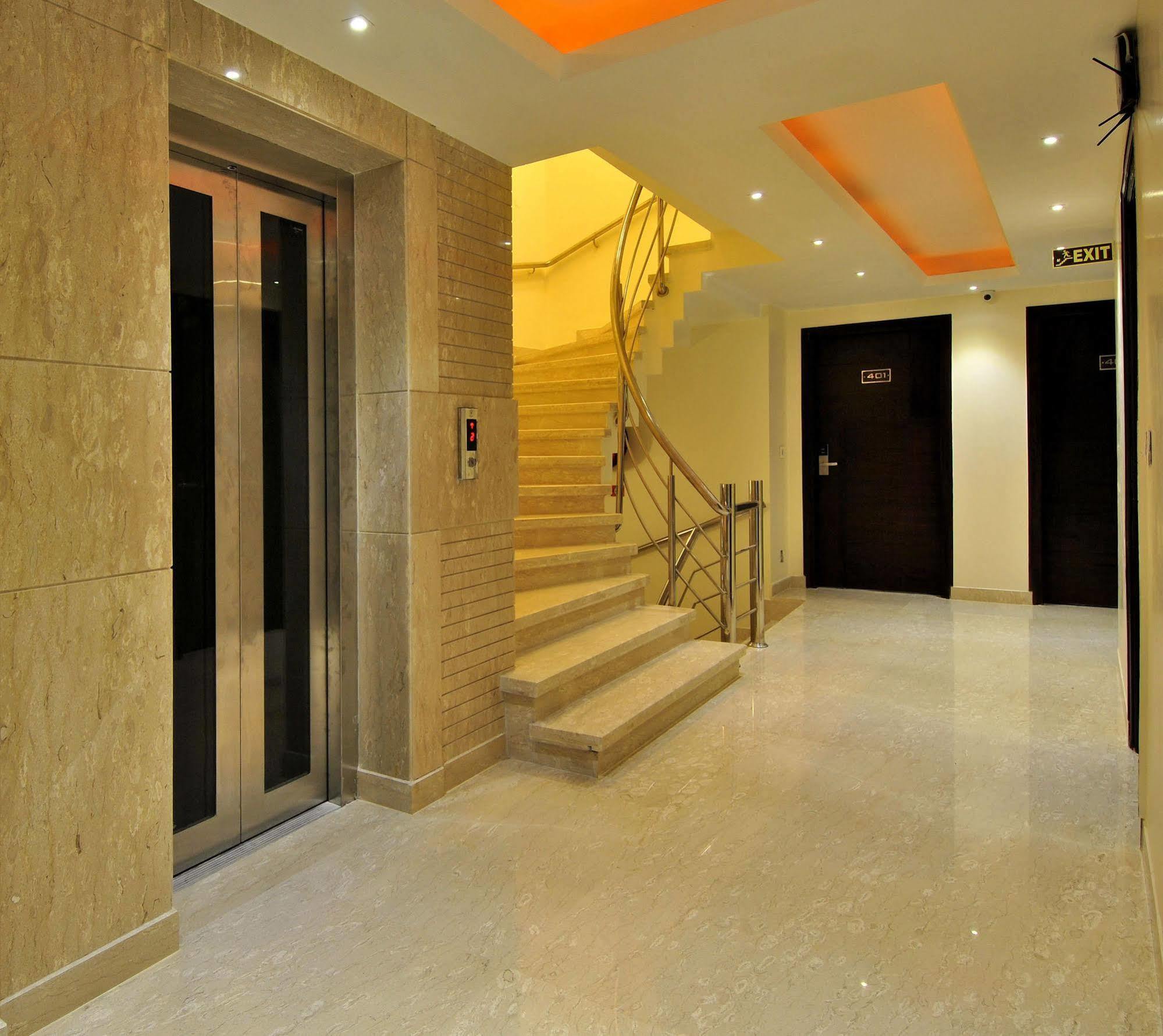 Sai Miracle - Luxury Living Hotel New Delhi Exterior photo