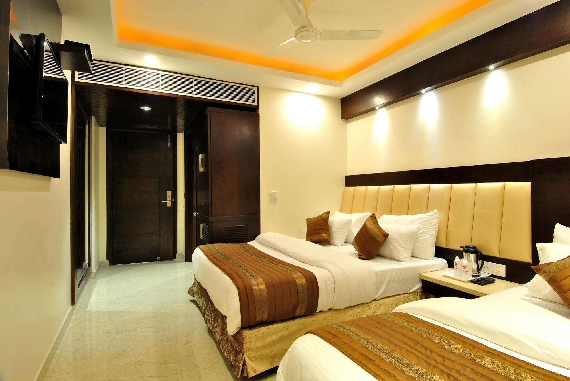 Sai Miracle - Luxury Living Hotel New Delhi Exterior photo