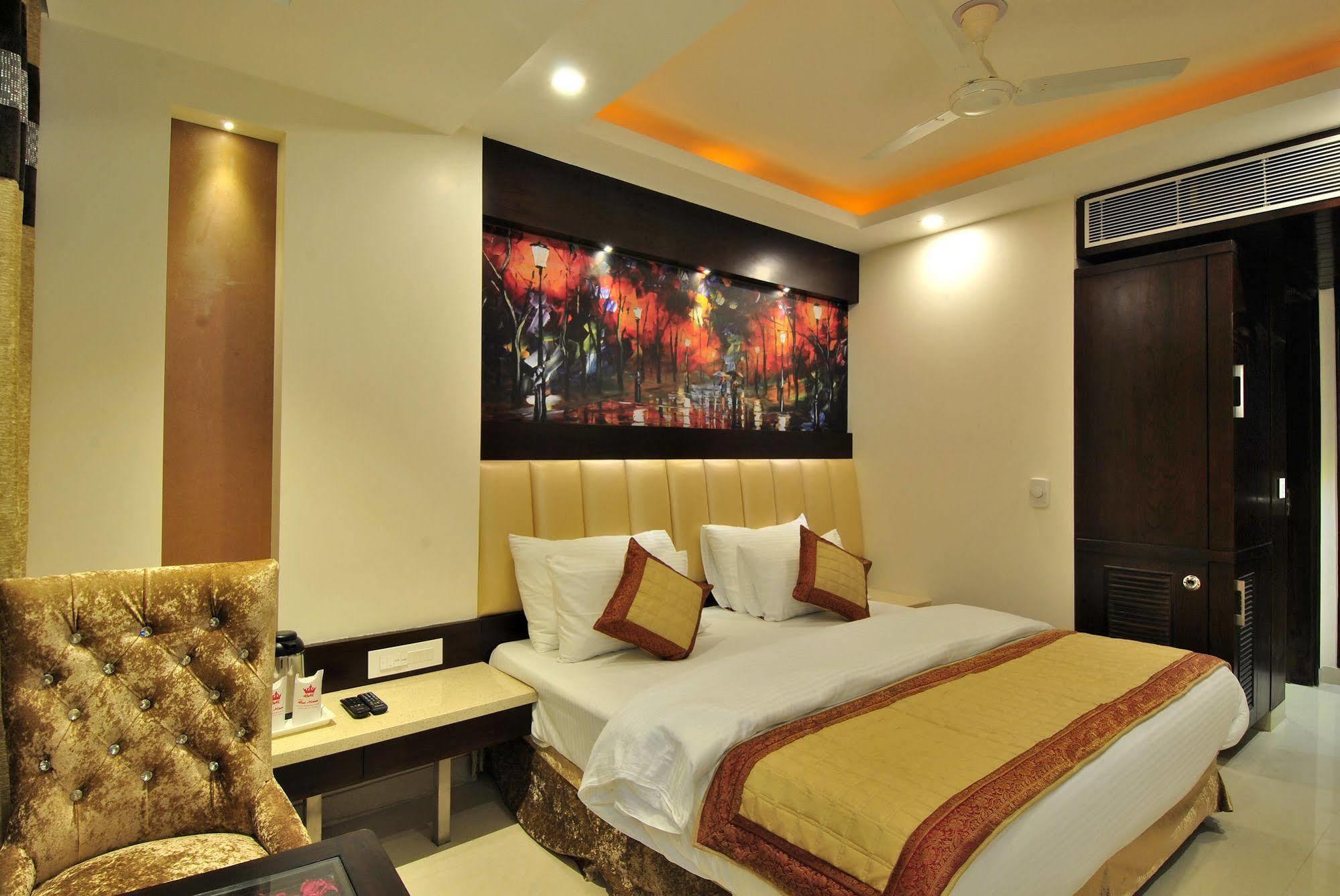 Sai Miracle - Luxury Living Hotel New Delhi Exterior photo