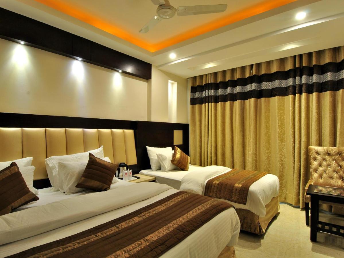 Sai Miracle - Luxury Living Hotel New Delhi Exterior photo